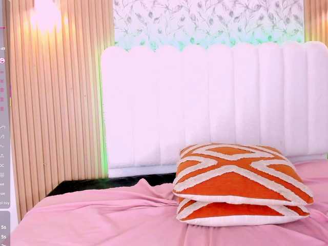allyson-nahid live cam on BongaCams