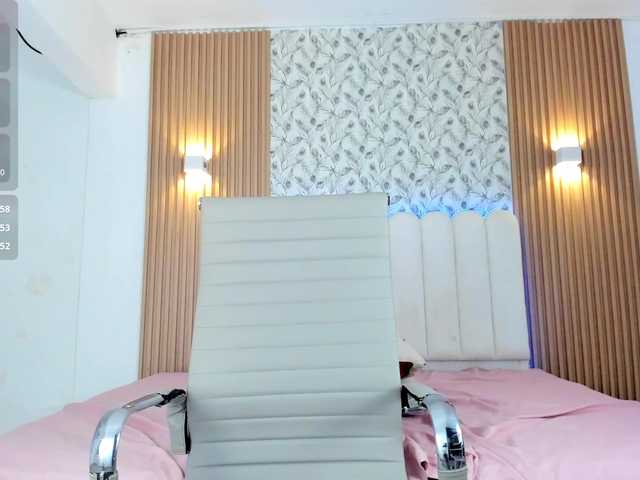 allyson-nahid live cam on BongaCams