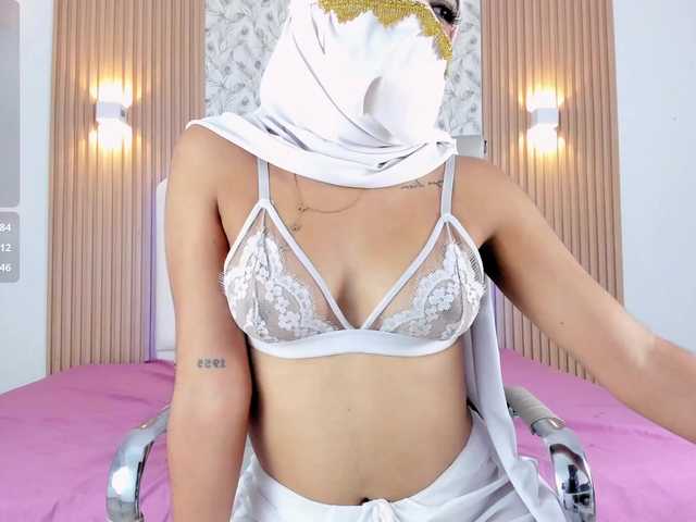 allyson-nahid live cam on BongaCams