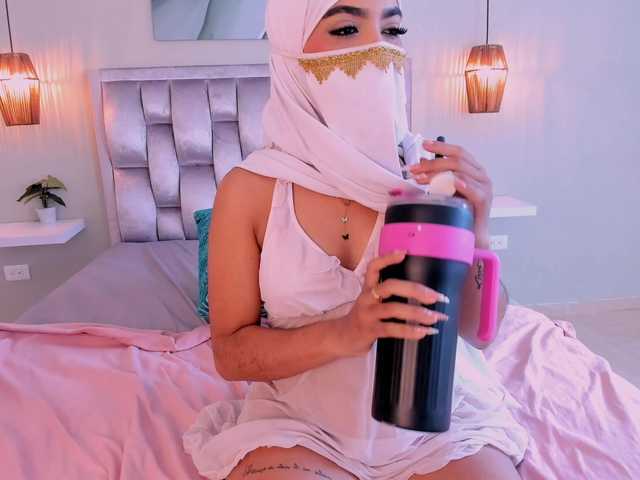 allyson-nahid live cam on BongaCams