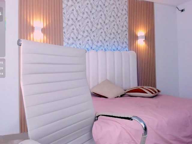 allyson-nahid live cam on BongaCams