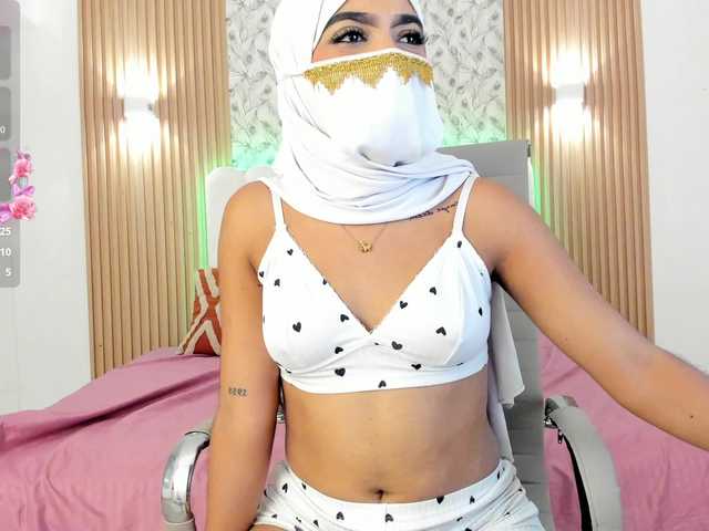 allyson-nahid live cam on BongaCams