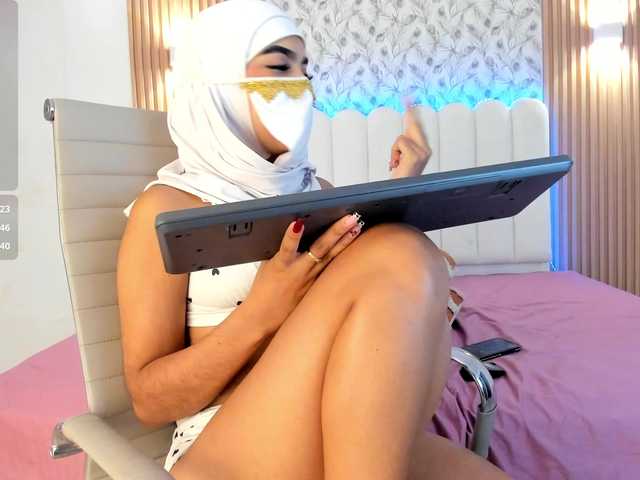 allyson-nahid live cam on BongaCams