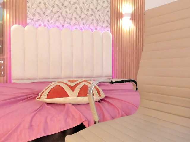 allyson-nahid live cam on BongaCams