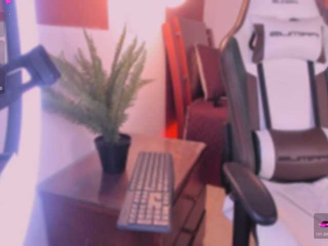 allyson-nahid live cam on BongaCams