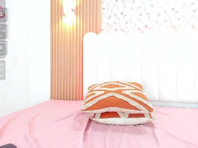 allyson-nahid live cam on BongaCams