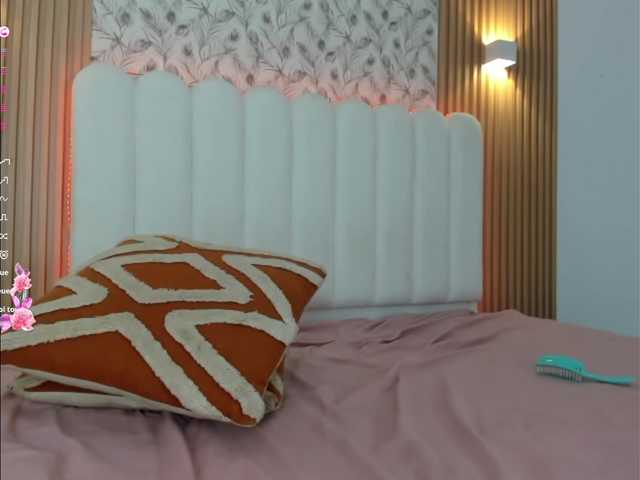 allyson-nahid live cam on BongaCams