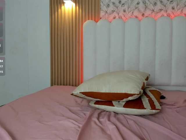 allyson-nahid live cam on BongaCams