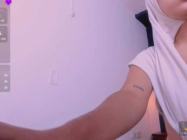 allyson-nahid live cam on BongaCams