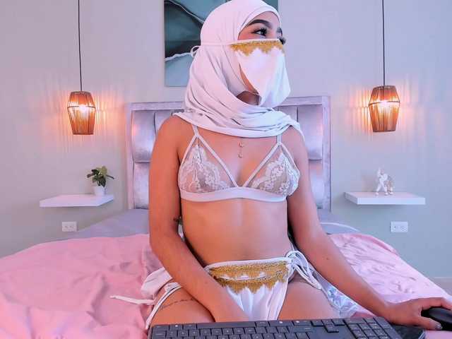 allyson-nahid live cam on BongaCams