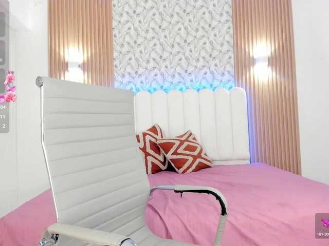 allyson-nahid live cam on BongaCams