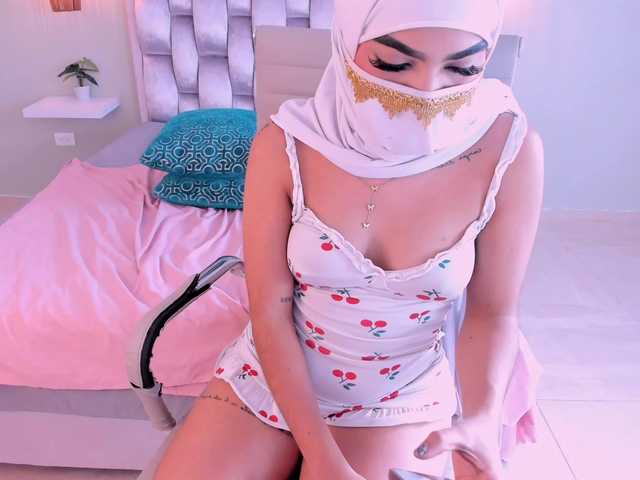 allyson-nahid live cam on BongaCams