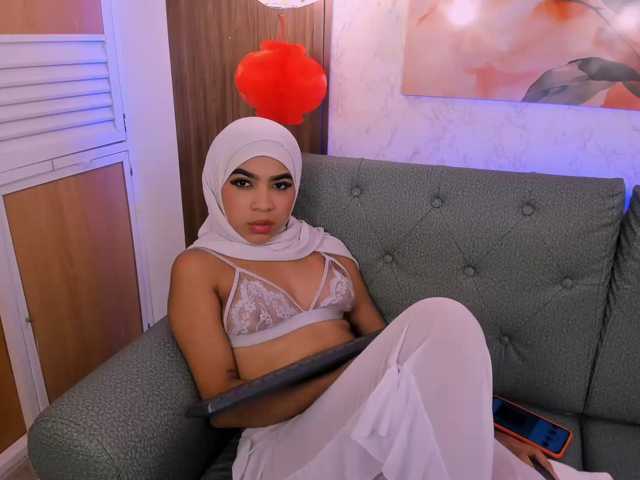 allyson-nahid live cam on BongaCams