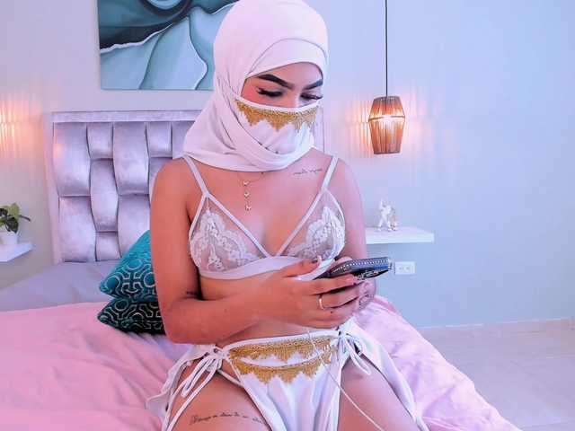 allyson-nahid live cam on BongaCams