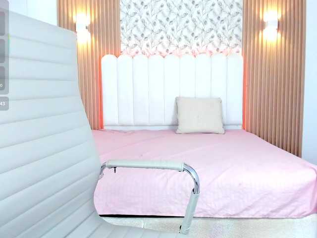 allyson-nahid live cam on BongaCams