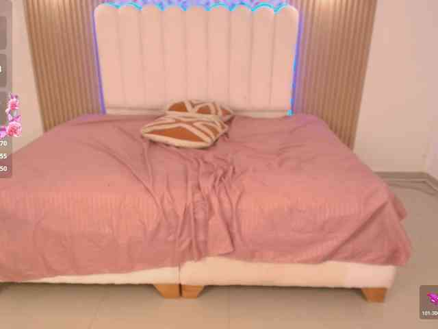 allyson-nahid webcam