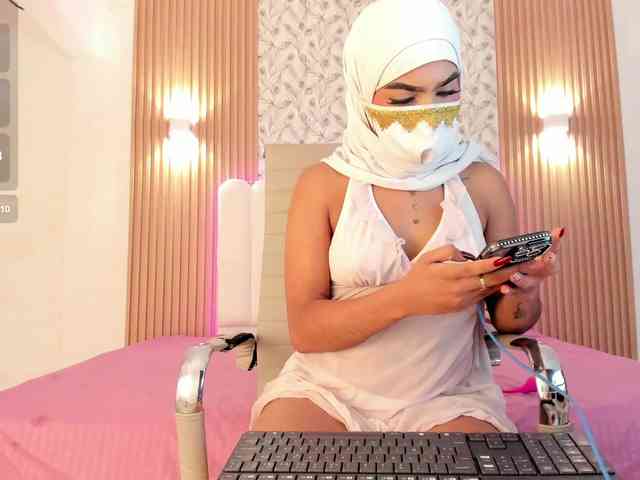 allyson-nahid webcam