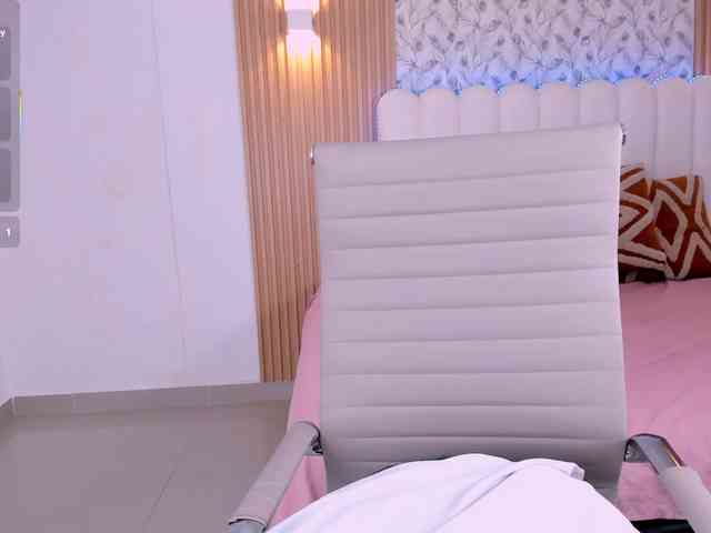 allyson-nahid webcam
