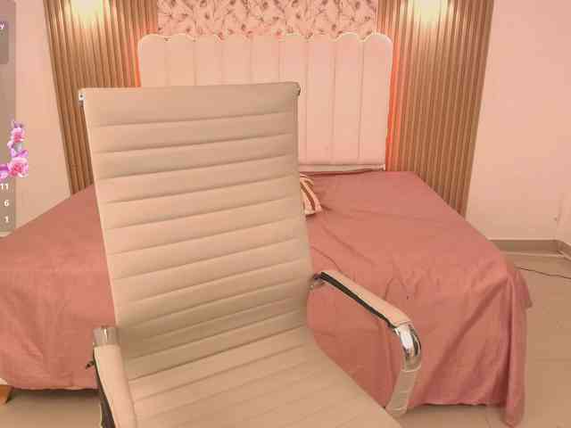 allyson-nahid webcam