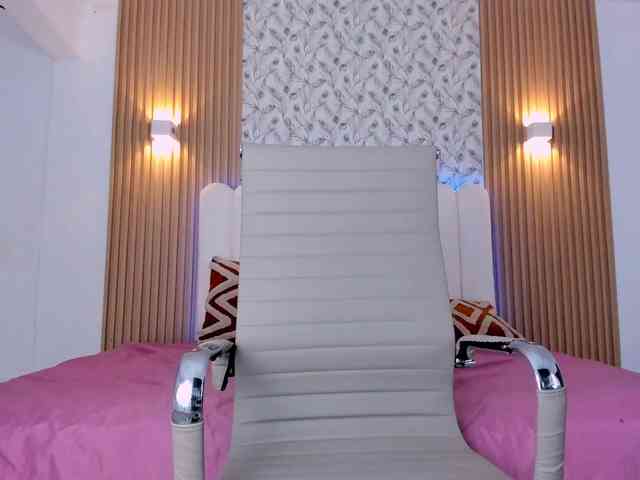allyson-nahid webcam