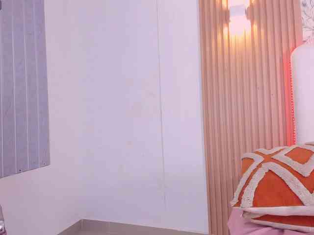 allyson-nahid webcam