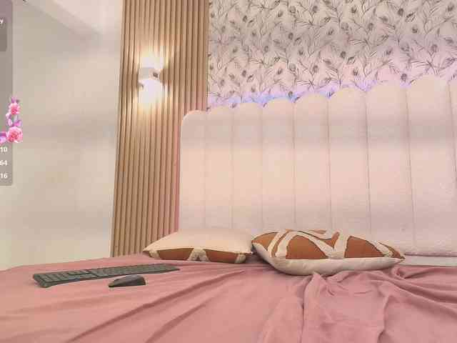 allyson-nahid webcam