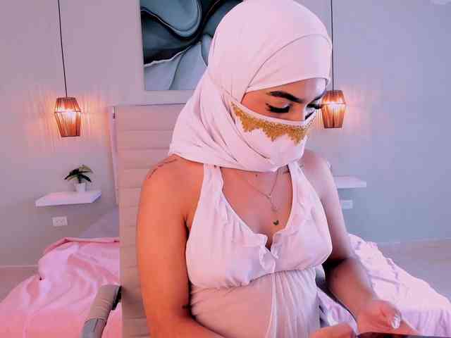 allyson-nahid