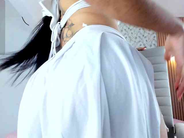 allyson-nahid webcam