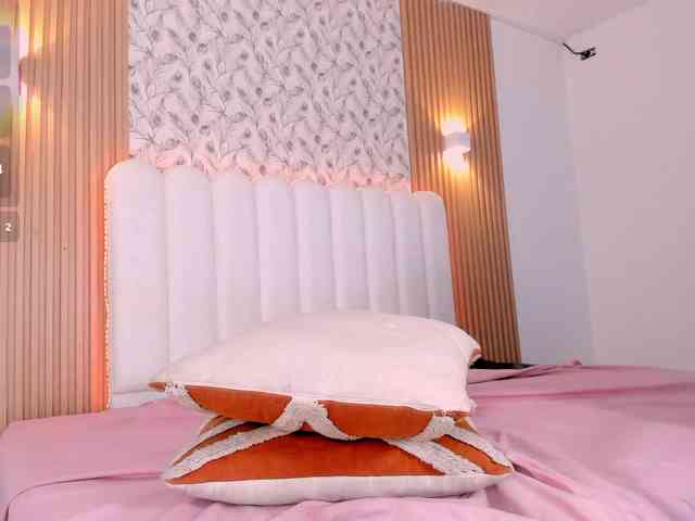 allyson-nahid webcam