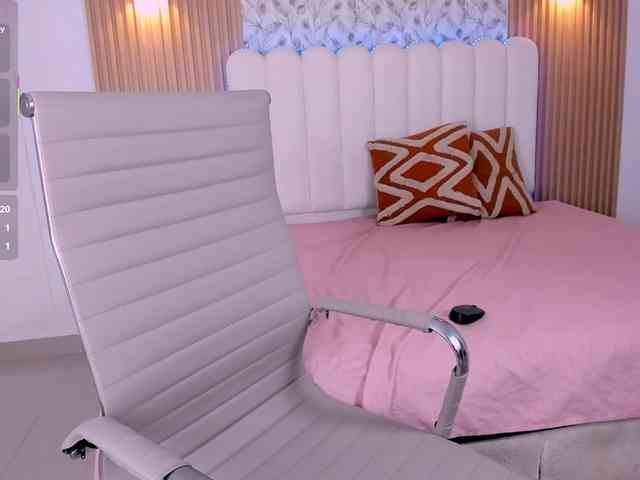allyson-nahid webcam