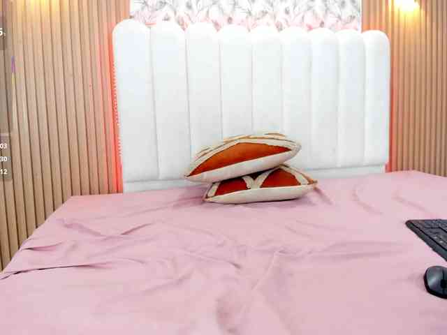 allyson-nahid webcam