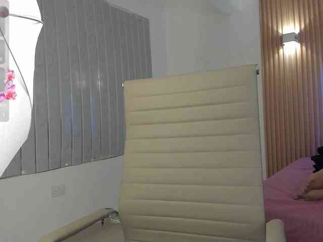 allyson-nahid webcam