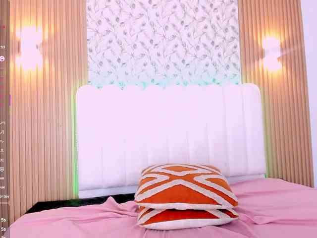 allyson-nahid webcam
