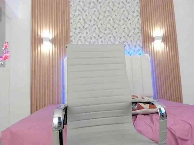 allyson-nahid webcam