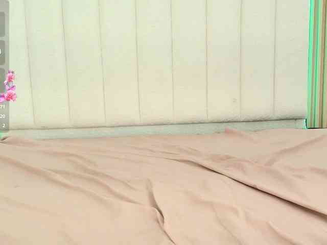 allyson-nahid webcam