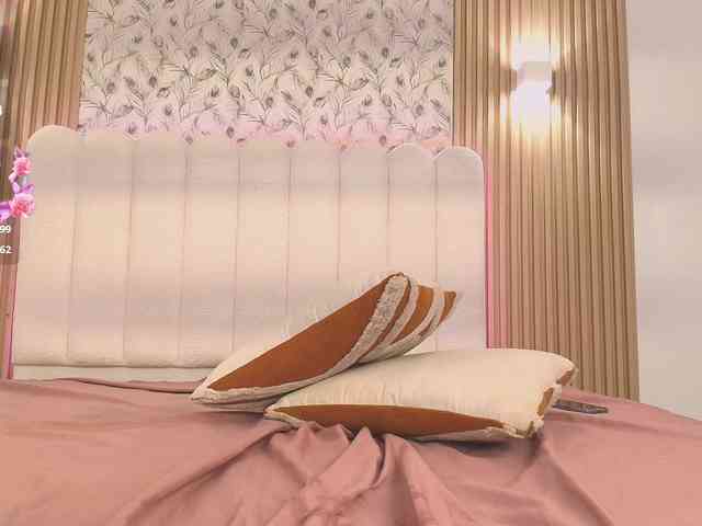 allyson-nahid webcam