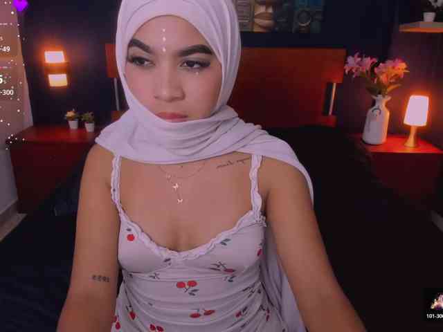 allyson-nahid allyson-nahid