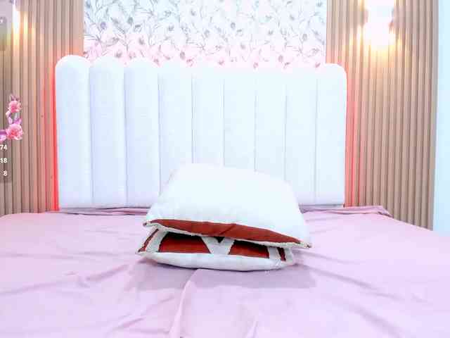 allyson-nahid webcam