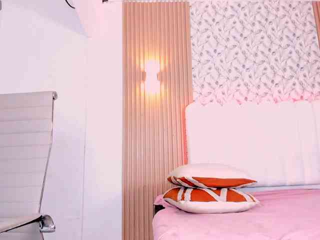 allyson-nahid webcam