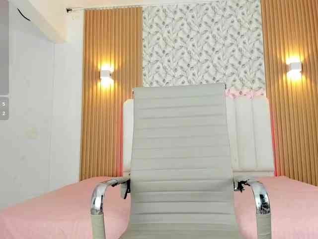 allyson-nahid webcam