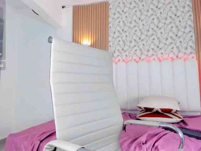allyson-nahid webcam