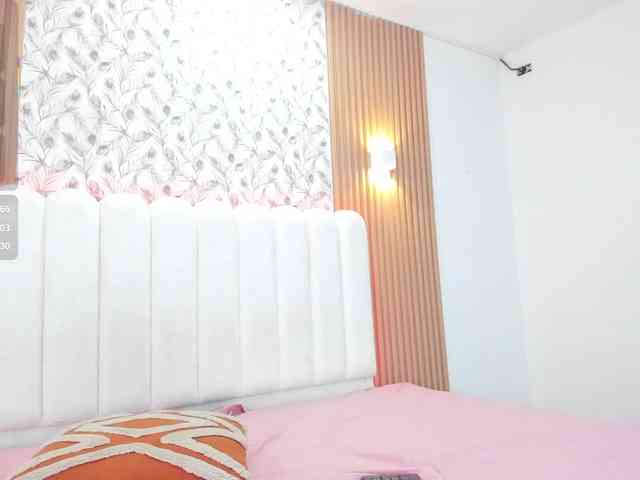 allyson-nahid webcam