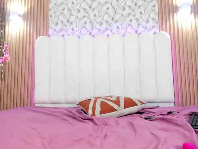 allyson-nahid webcam