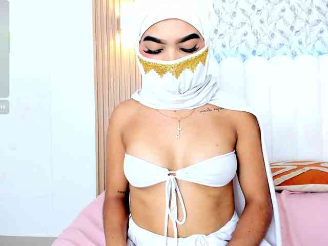 allyson-nahid allyson-nahid