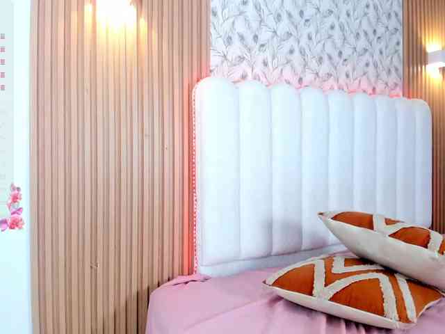 allyson-nahid webcam