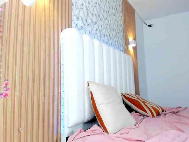 allyson-nahid webcam