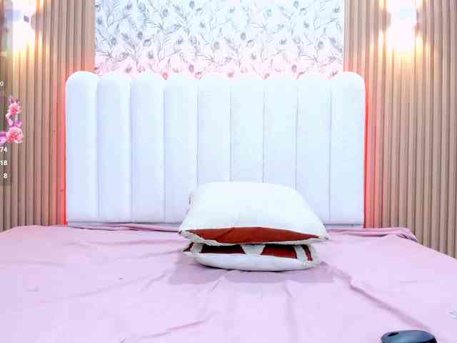 allyson-nahid webcam