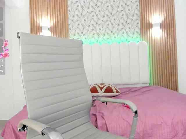 allyson-nahid webcam