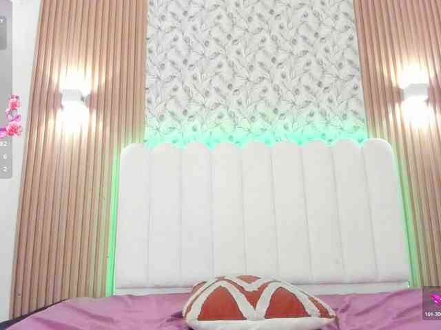 allyson-nahid webcam