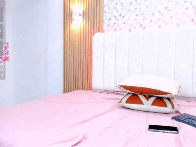 allyson-nahid webcam
